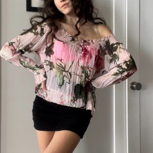 Floral sheer long-sleeve blouse 🌸🌺